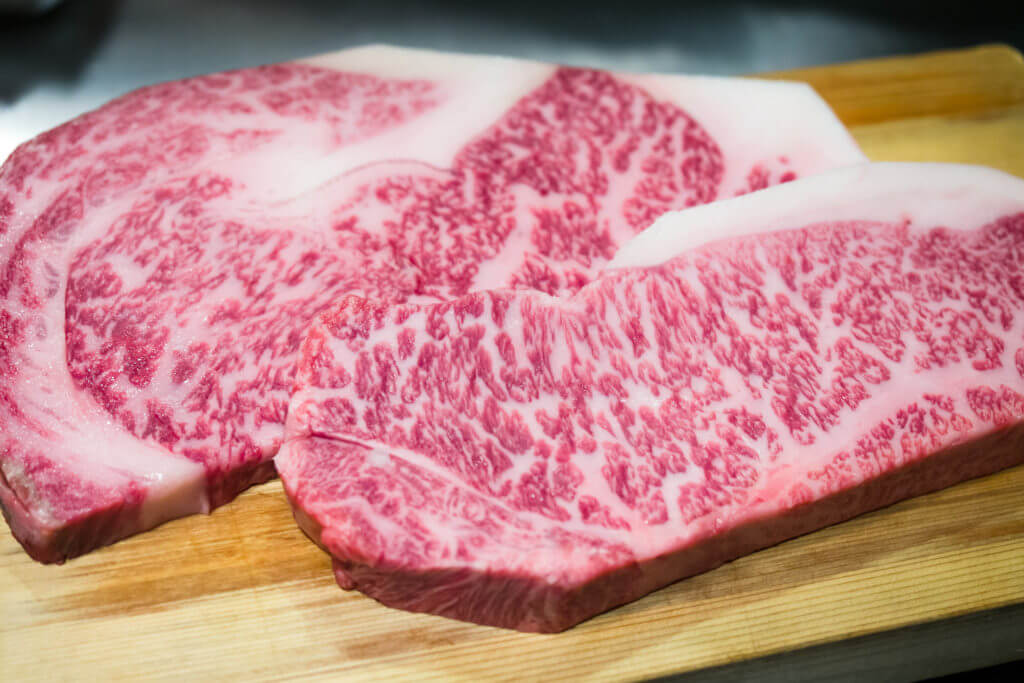 Cardiovascular disease risk factors might be reduced by wagyu beef.